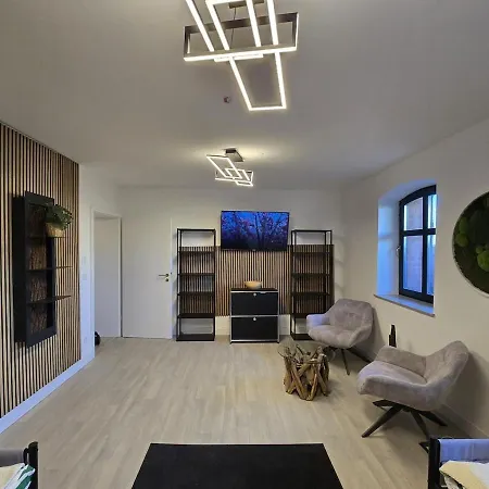 Souterrain Am Yachthafen Zentral & Stilvoll *