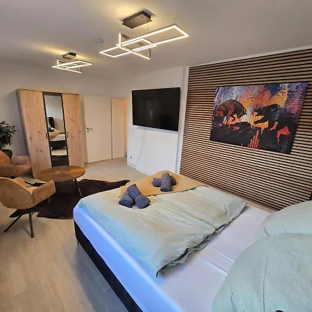 Souterrain Am Yachthafen Zentral & Stilvoll Maagdenburg